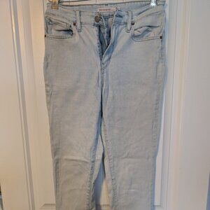 Levi's High Rise Skiny Jeans